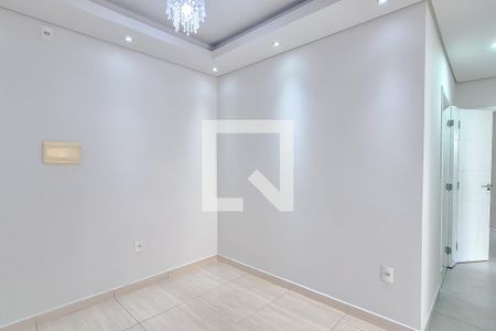 Sala de apartamento para alugar com 2 quartos, 58m² em Jardim Santa Emilia, São Paulo