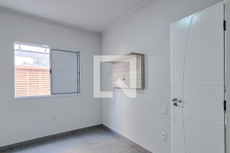 Quarto 1 de apartamento para alugar com 2 quartos, 58m² em Jardim Santa Emilia, São Paulo