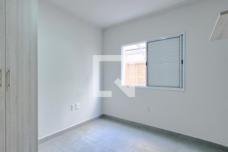 Quarto 1 de apartamento para alugar com 2 quartos, 58m² em Jardim Santa Emilia, São Paulo