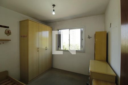 Quarto 2 de apartamento à venda com 2 quartos, 58m² em Jardim Carvalho, Porto Alegre