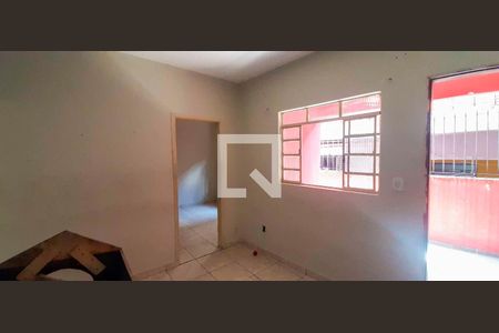Casa para alugar com 3 quartos, 50m² em Novo Osasco, Osasco
