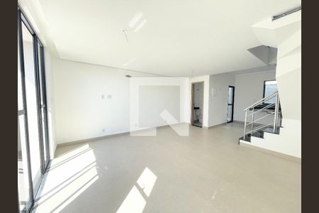 Sala de casa à venda com 3 quartos, 118m² em Santa Amelia, Belo Horizonte