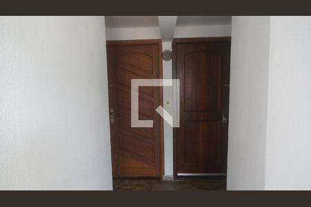 Corredor de entrada de apartamento para alugar com 2 quartos, 70m² em Tijuca, Rio de Janeiro