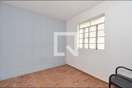 Quarto 1 de casa para alugar com 3 quartos, 180m² em Pompéia, Belo Horizonte