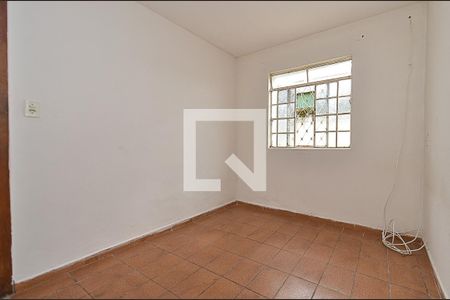 Quarto 2 de casa para alugar com 3 quartos, 180m² em Pompéia, Belo Horizonte