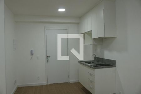 Sala e Cozinha Integrada de kitnet/studio para alugar com 1 quarto, 28m² em Perdizes, São Paulo