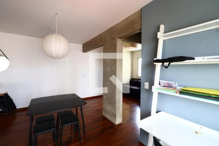 Sala de apartamento para alugar com 2 quartos, 56m² em Vila Aricanduva, São Paulo