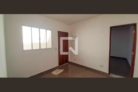 Casa para alugar com 2 quartos, 50m² em Cipava, Osasco