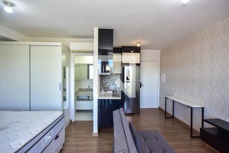 Sala de kitnet/studio para alugar com 1 quarto, 45m² em Real Parque, São Paulo