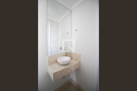 Lavabo de apartamento para alugar com 3 quartos, 170m² em Indianópolis, São Paulo