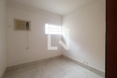 Quarto 2 de apartamento para alugar com 4 quartos, 119m² em Jardim Macedo, Ribeirão Preto