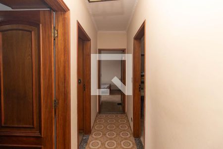 Corredor dos Quartos de casa para alugar com 3 quartos, 270m² em Jardim Guapira, São Paulo