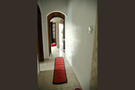 Corredor casa 1  de casa à venda com 4 quartos, 267m² em Vila Alvinopolis, São Bernardo do Campo