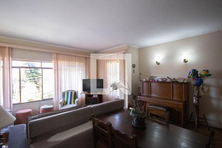 Sala de casa para alugar com 3 quartos, 360m² em Jardim Leonor Mendes de Barros, São Paulo