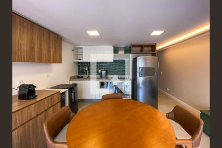 Sala de apartamento para alugar com 1 quarto, 55m² em Vila Nova Conceição, São Paulo