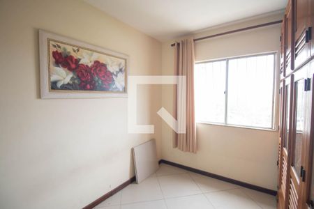 Quarto 2 de apartamento para alugar com 2 quartos, 50m² em Colubandê, São Gonçalo