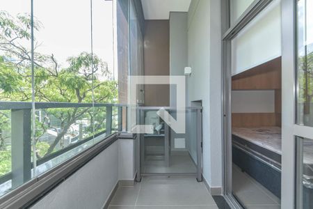 Varanda de kitnet/studio para alugar com 1 quarto, 25m² em Jardim das Acacias, São Paulo