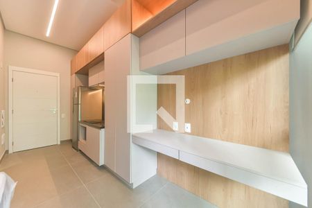 Quarto de kitnet/studio para alugar com 1 quarto, 25m² em Jardim das Acacias, São Paulo