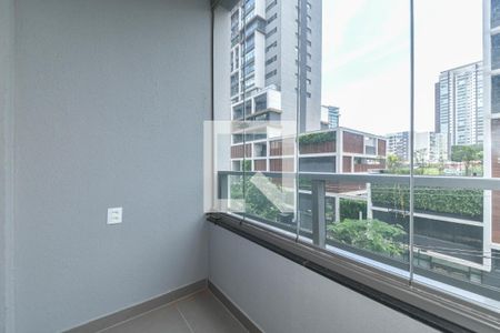 Varanda de kitnet/studio para alugar com 1 quarto, 25m² em Jardim das Acacias, São Paulo
