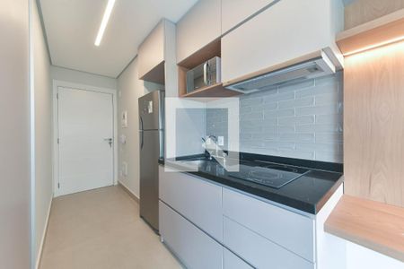 Cozinha de kitnet/studio para alugar com 1 quarto, 25m² em Campo Belo, São Paulo