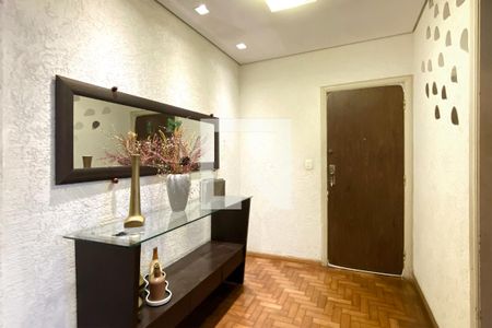 Hall de entrada de apartamento à venda com 4 quartos, 300m² em Centro, Belo Horizonte