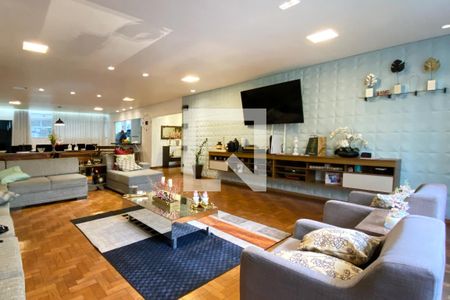 Apartamento à venda com 4 quartos, 300m² em Centro, Belo Horizonte