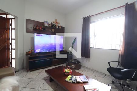 Sala de casa para alugar com 6 quartos, 360m² em Custódio Pereira, Uberlândia