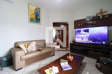 Sala de casa para alugar com 6 quartos, 360m² em Custódio Pereira, Uberlândia