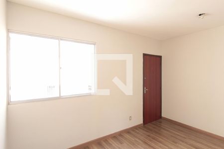 Sala de apartamento para alugar com 2 quartos, 50m² em Castelo, Belo Horizonte