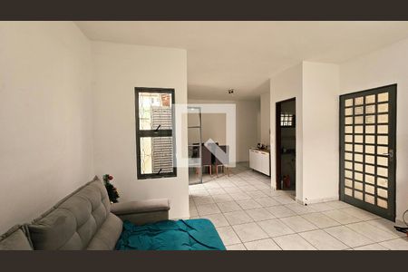 Sala de casa para alugar com 3 quartos, 150m² em Loteamento Ermida, Jundiaí