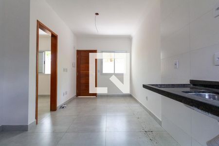 Sala e cozinha de apartamento para alugar com 2 quartos, 37m² em Vila Matilde, São Paulo
