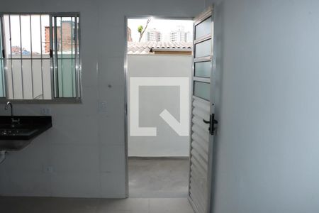Casa para alugar com 2 quartos, 58m² em Jardim Independência, Embu das Artes