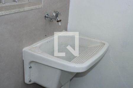 Casa para alugar com 2 quartos, 58m² em Jardim Independência, Embu das Artes