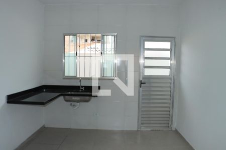 Casa para alugar com 2 quartos, 58m² em Jardim Independência, Embu das Artes