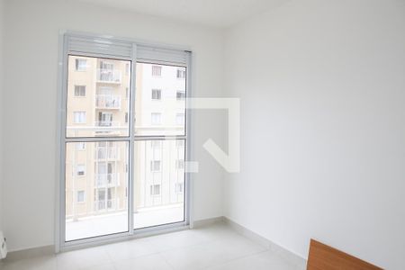 Sala e Cozinha de apartamento para alugar com 1 quarto, 28m² em Parque Industrial Tomas Edson, São Paulo