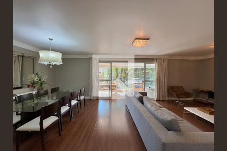 Sala  de apartamento à venda com 4 quartos, 185m² em Santo Amaro, São Paulo