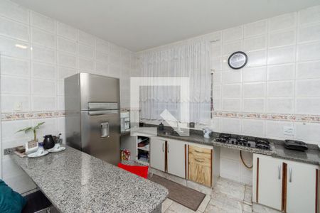 Cozinha de casa para alugar com 4 quartos, 222m² em Jardim Riacho das Pedras, Contagem