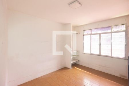 Quarto 1 de casa para alugar com 2 quartos, 80m² em Senador Vasconcelos, Rio de Janeiro