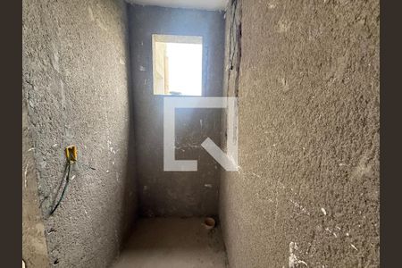 Banheiro da Suíte de casa à venda com 3 quartos, 163m² em Parque Xangri-lá, Contagem