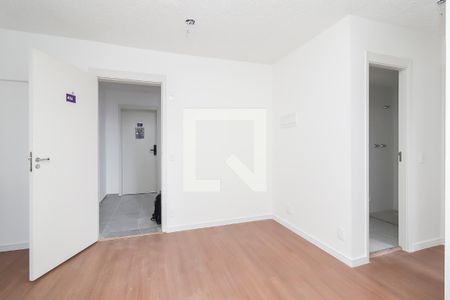 Sala de apartamento para alugar com 2 quartos, 40m² em Vila Campanela, São Paulo