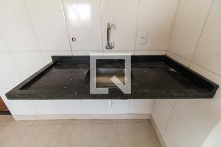 Sala/Cozinha de apartamento para alugar com 2 quartos, 45m² em Cidade Líder, São Paulo