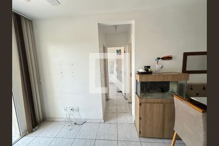 Corredor de apartamento para alugar com 2 quartos, 46m² em Quintino Bocaiúva, Rio de Janeiro