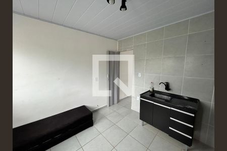 Sala/Cozinha de casa para alugar com 1 quarto, 24m² em Bento Ribeiro, Rio de Janeiro