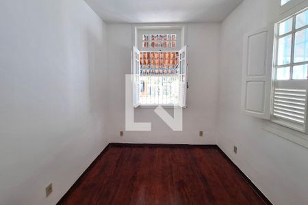 Quarto 1 de casa para alugar com 3 quartos, 180m² em Santa Rosa, Niterói