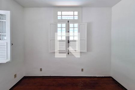 Quarto 1 de casa para alugar com 3 quartos, 180m² em Santa Rosa, Niterói