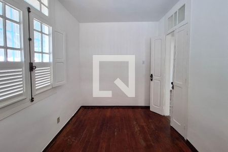 Quarto 1 de casa para alugar com 3 quartos, 180m² em Santa Rosa, Niterói