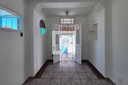 Sala de casa para alugar com 3 quartos, 180m² em Santa Rosa, Niterói