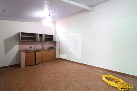 Casa para alugar com 8 quartos, 250m² em Saraiva, Uberlândia