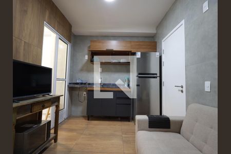 Sala/Cozinha de apartamento para alugar com 2 quartos, 30m² em Jardim Monte Kemel, São Paulo