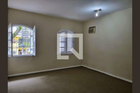 Casa à venda com 3 quartos, 183m² em Santo Amaro, São Paulo